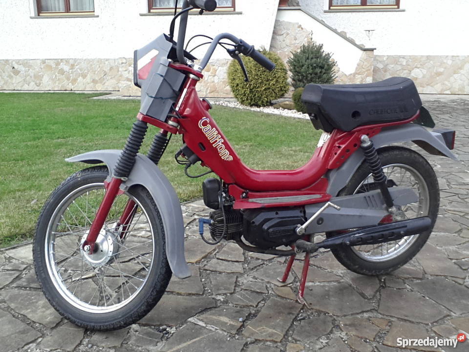 Włoski motorower ITALIA CALIFFONE Wiśniowa