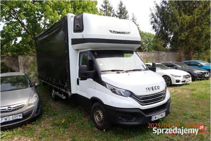 IVECO DAILY 2022 299800 ccm 180 Rok produkcji 2022 Wrocław