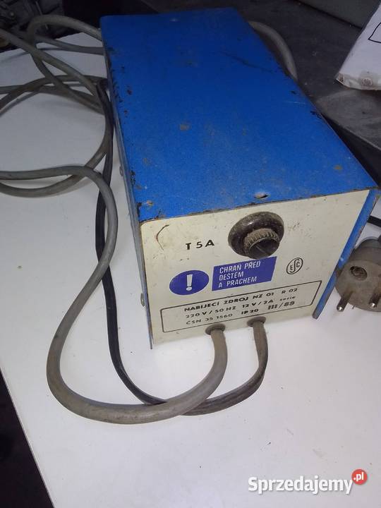 Czeski chyba prostownik do akumulatorów 12volt Kraków