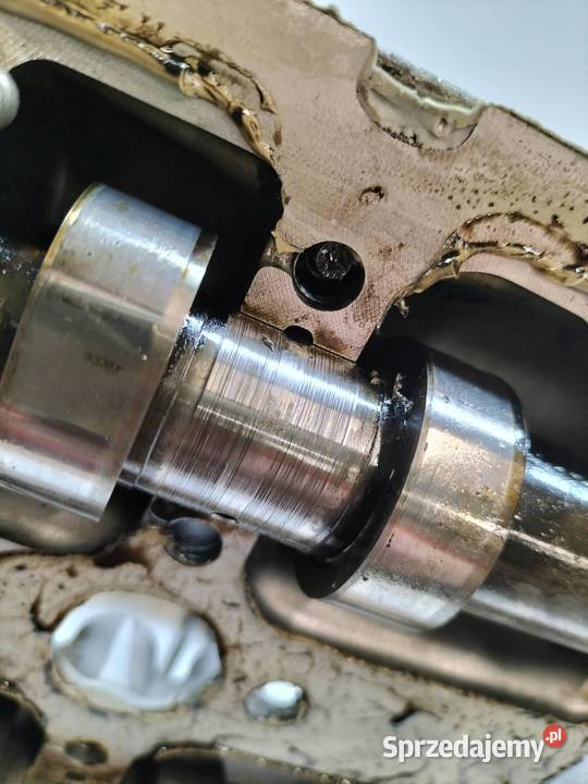 GŁOWICA KOMPLETNA 8200519994G 20 DCI Renault Rok produkcji 2010 sprzedam