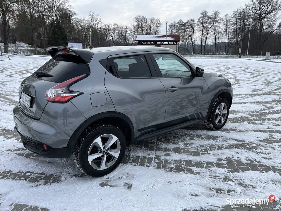 Nissan Juke 16 112 Benzyna Salon szary Słomniki sprzedam