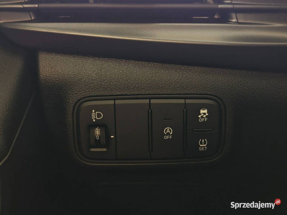 Hyundai i20 10 TGDI 6MT 90 PURE SALON Jesienna nieuszkodzony i20 łódzkie Piotrków Trybunalski