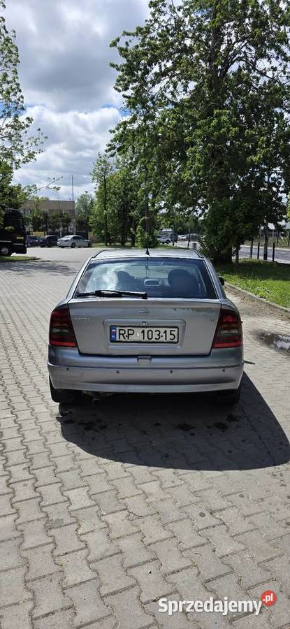 Astra 16 benzyna klimatyzacja
