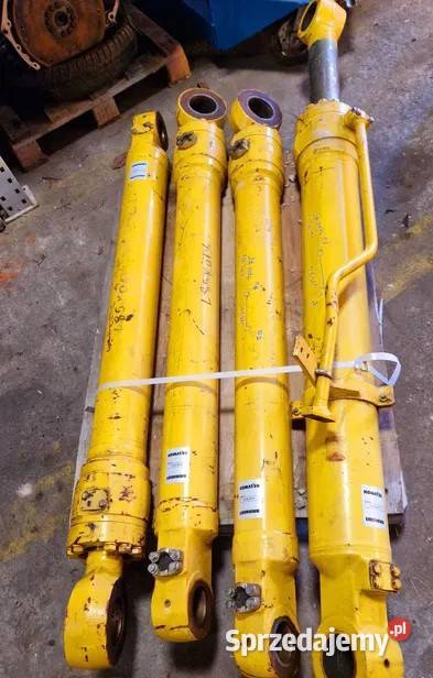 Siłowniki Hydrauliczne Komatsu Atlas Liebherr Rok produkcji 2010