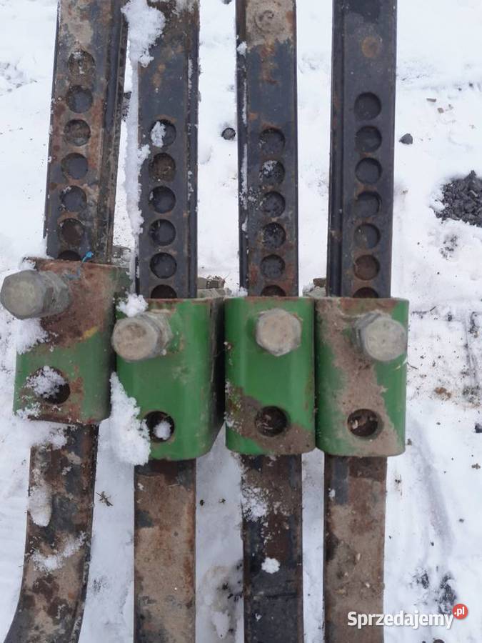 Spulchniacz śladów siewnika Hassia nieuszkodzony Lipsko