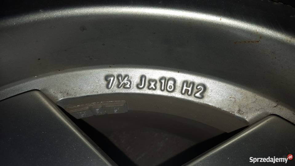 Alufelgi BORBET A 4x100 BMW E30 7 12 Jx16 H2