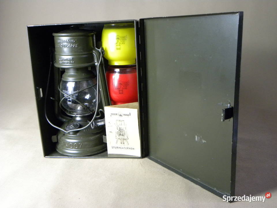 Wojskowa niemiecka lampa naftowa Feuerhand 276 Antyki dolnośląskie