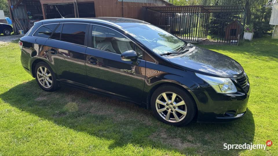 Toyota Avensis T27 Kombi 20 D4D isofix bixenon elektryczne szyby podkarpackie