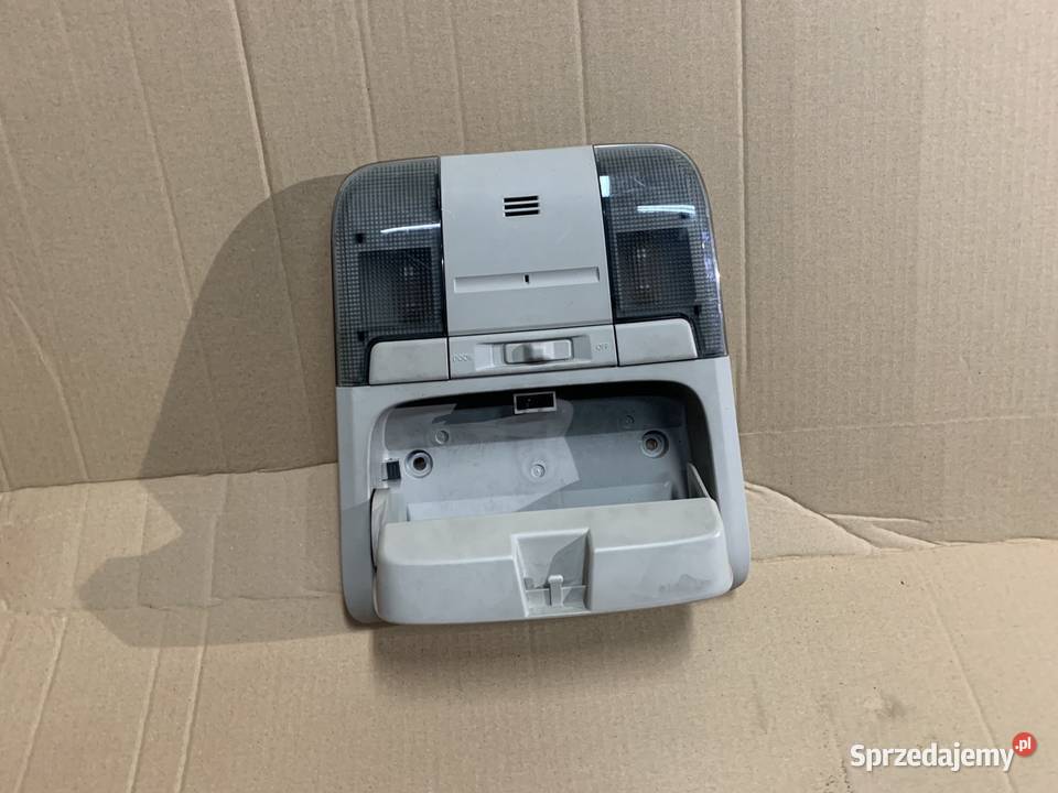 VC12088 Lampka oświetlenie kabiny Subaru outback Oświetlenie kabiny Wyposażenie wnętrza Szczecin