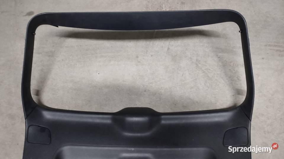 OBUDOWA TYLNIEJ KLAPY WEWNĘTRZNA AUDI A 3 8 P osobowe Części Wrocław sprzedam