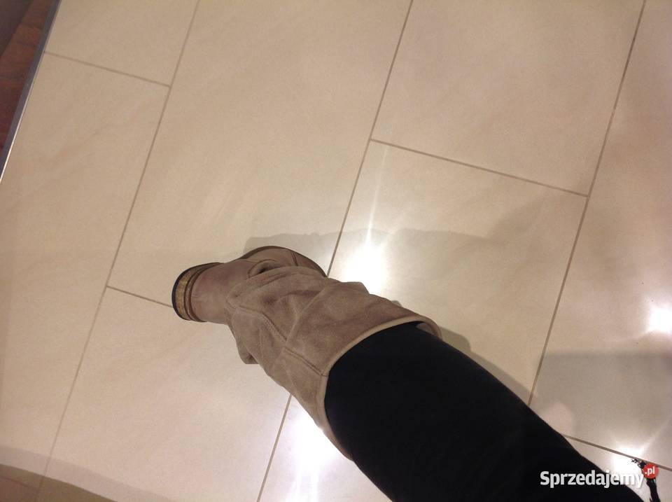 Włoskie Kozaki Beżowe Skórzane Damskie 36 inna Kozaki