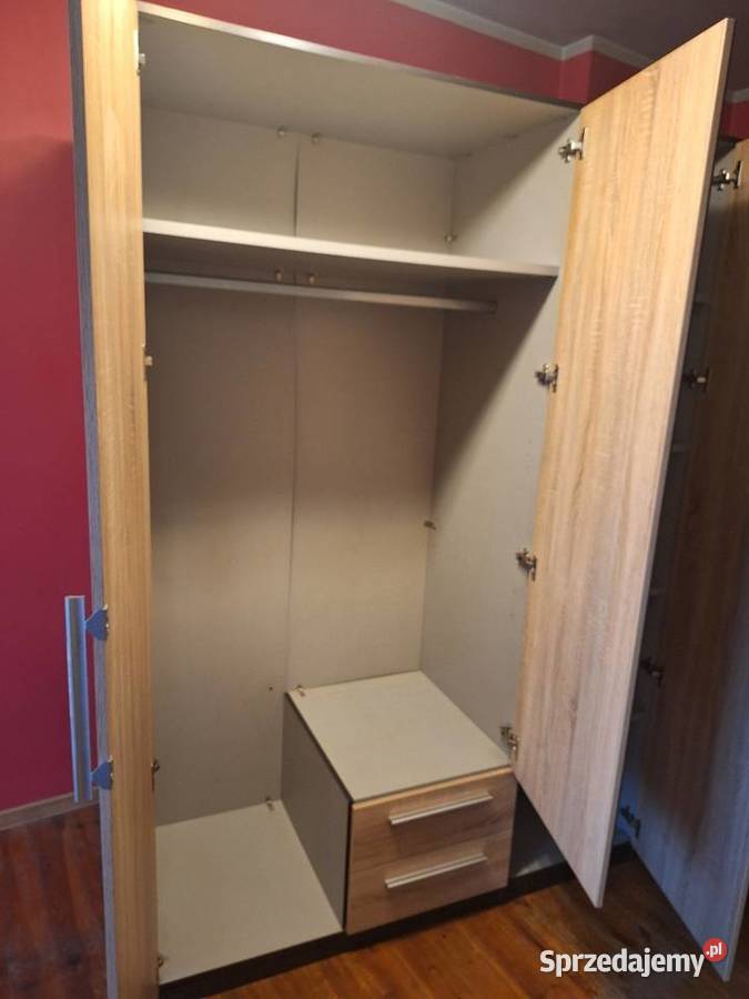 Szafa trzydrzwiowa z lustrem 150 Poznań