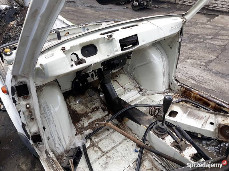 Karoseria FIAT 126P Maluch osobowe