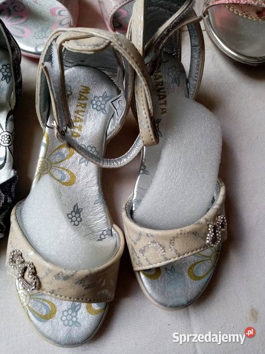 Sprzedam nowe buty na paskach dziewczynki wymiar Mrugała Balerinki Zielonki sprzedam