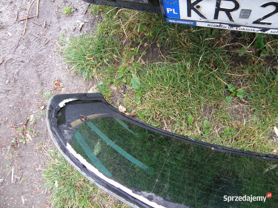 Szyba tylna tył klapy tylnej Renault Megane III Rok produkcji 2011 sprzedam