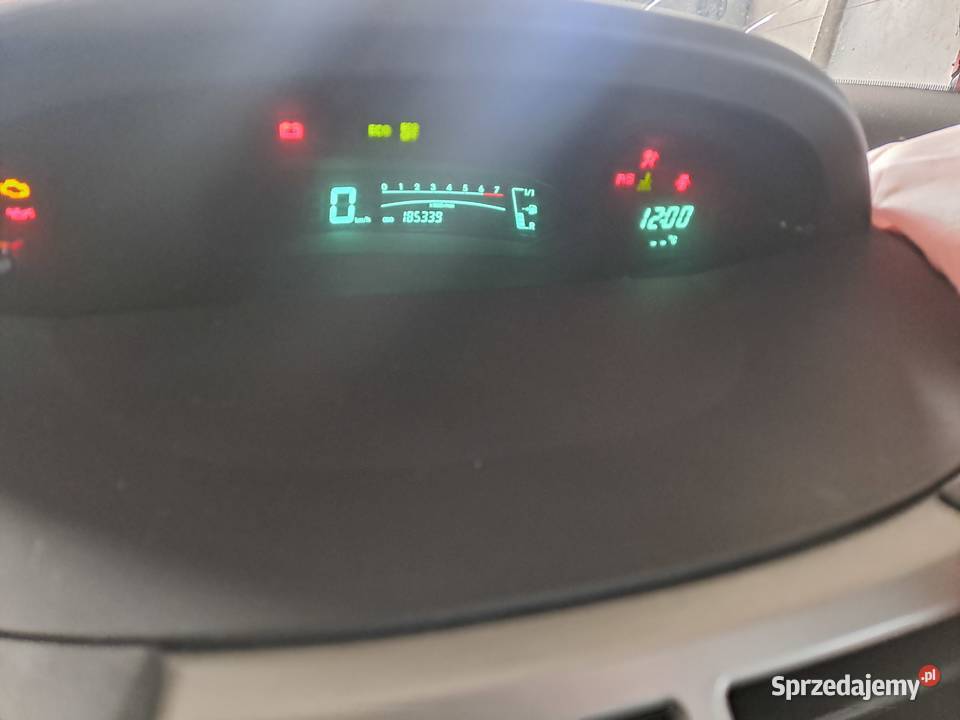 Toyota Yaris II 13 VVTI skrzynia biegów niski Jastrzębie-Zdrój sprzedam