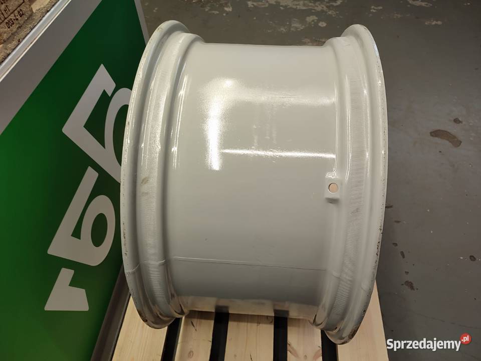 Felga Titan 4425894 15X28 Deutzfahr 430 GS