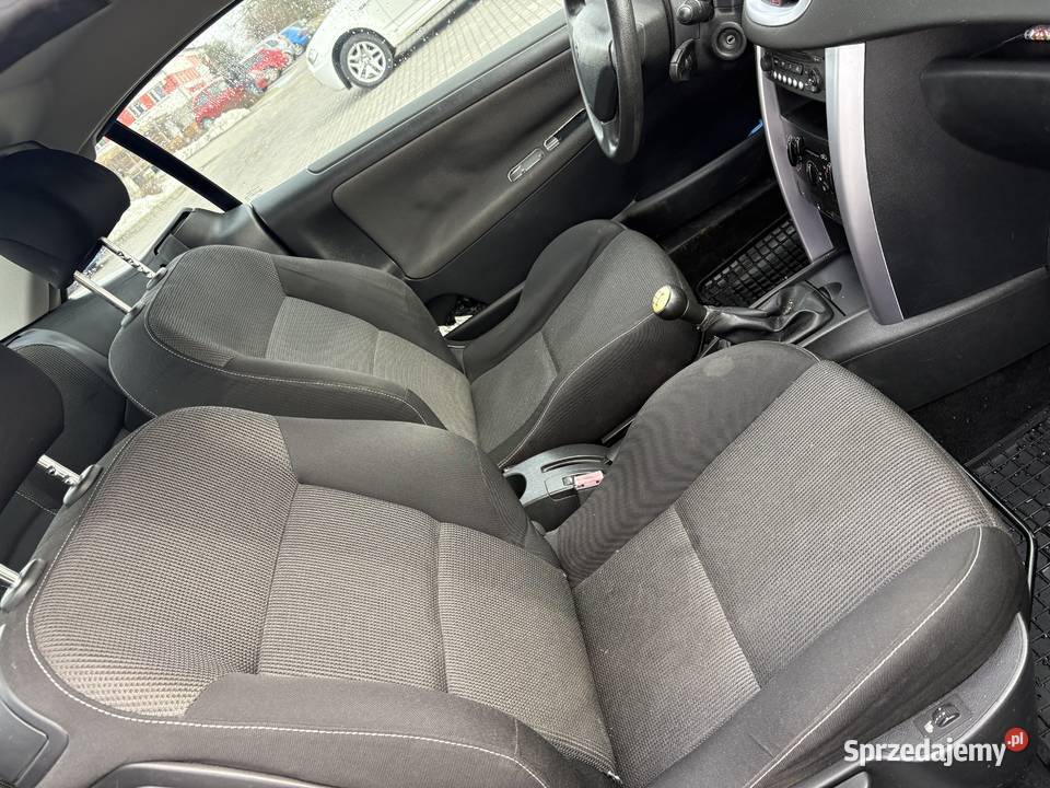 Peugeot 207CC 16 benzyna 1598cm3