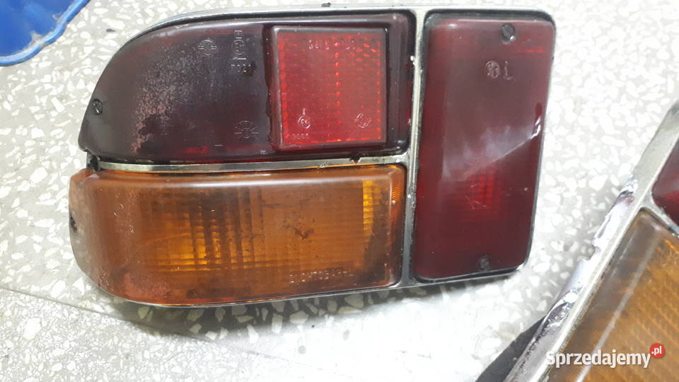 Zastava 1100 lampy tylne lewa prawa Gliwice sprzedam