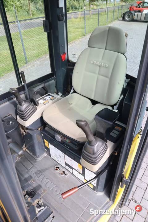 top minikoparki2017 Komatsu PC16R3HS nie Lubiczyn