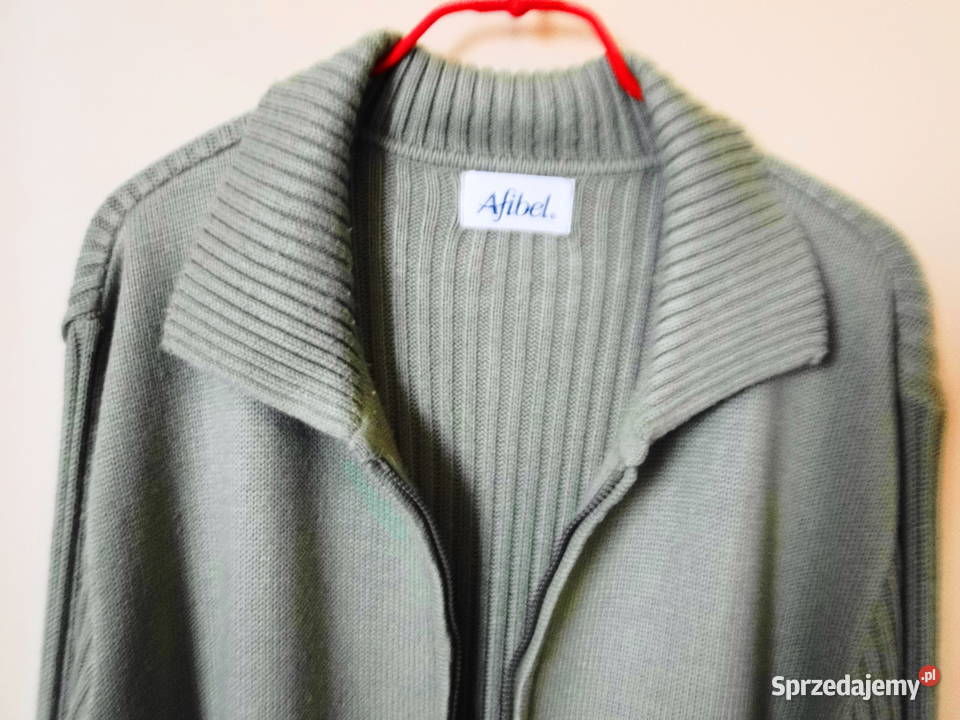 Oliwkowy kardigan 4042 na suwak 2 kieszenie Warszawa