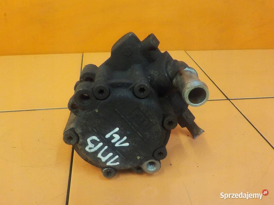 TRAFIC VIVARO 20 DCI EURO 5 12r 114 M9R786 pompa Suków