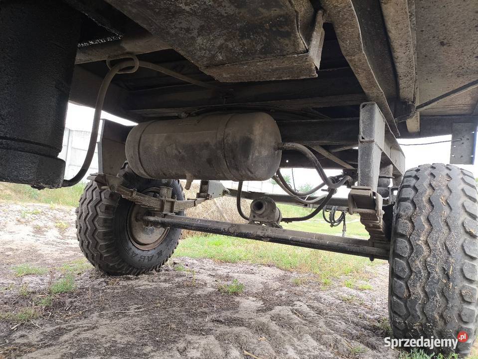 Przyczepa D47 D46 Sanok zarejestrowana śląskie Grabiec