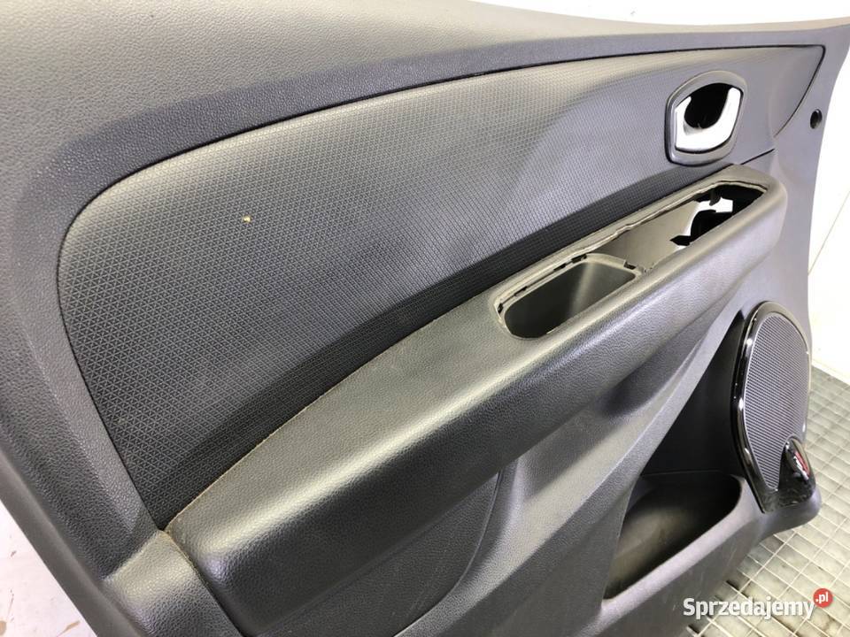 BOCZEK DRZWI LEWY PRZÓD RENAULT CLIO IV