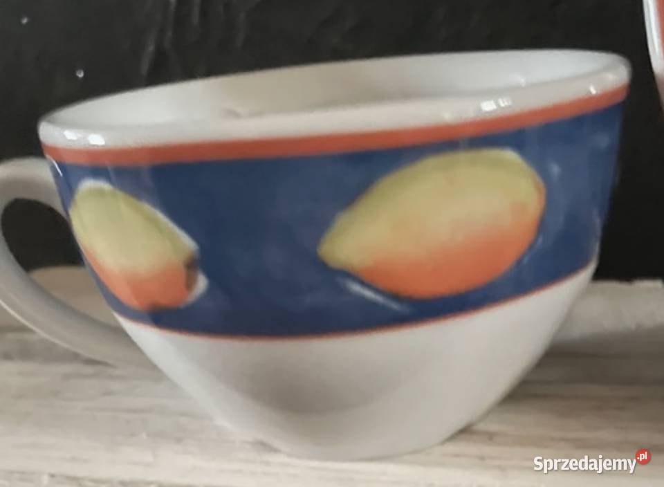 Dwie filiżanki o talerzyk porcelana Tognana Wałbrzych