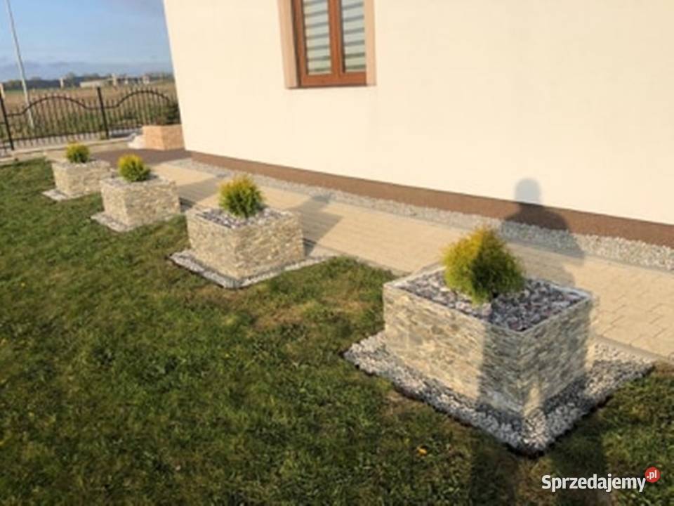 Duża donica z kamienia naturalnego rękodzieło małopolskie Długołęka-Świerkla