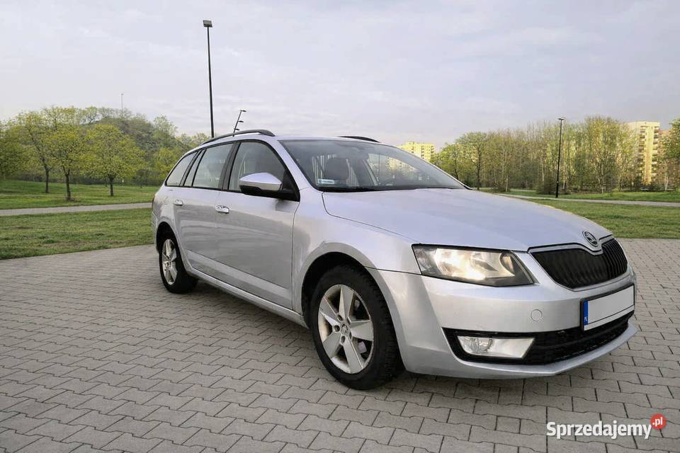 Skoda Octavia III 16 TDI diesel 105 kombi welurowa tapicerka śląskie Sosnowiec