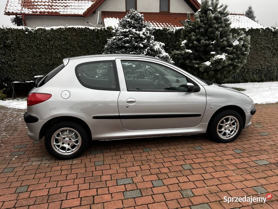 Peugeot 206 14 8v benzyna brak korozji zadbany Tąpkowice