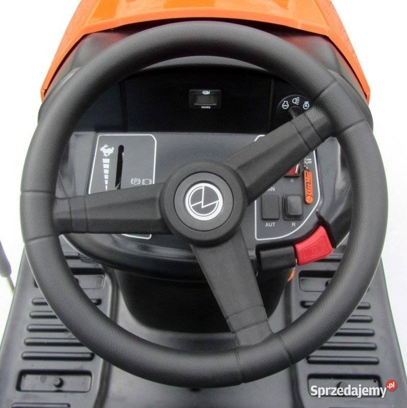 TRAKTOREK OLEO MAC OM 10620 KWH KAWASAKI Opalenica