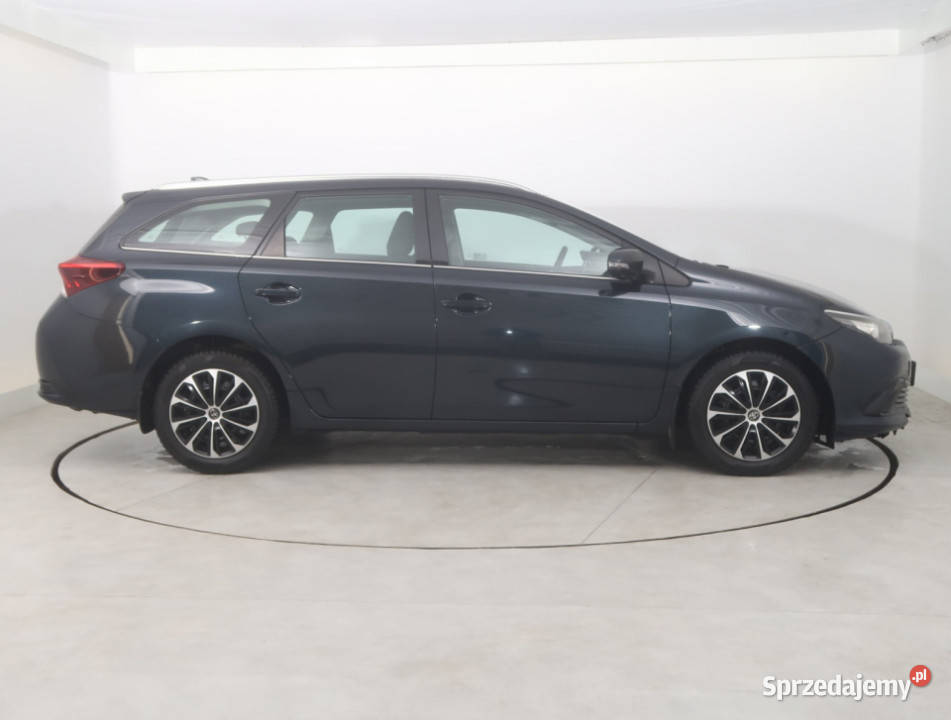 Toyota Auris 16 Valvematic poduszka powietrzna dolnośląskie Bielany Wrocławskie
