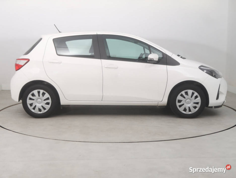 Toyota Yaris 10 VVTi 4/5 Bielany Wrocławskie