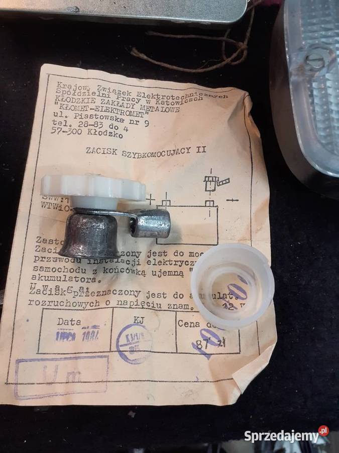 Fabrycznie nowe fiat 126p 125p lampy liczniki wyposażenie elektryczne Drzycim