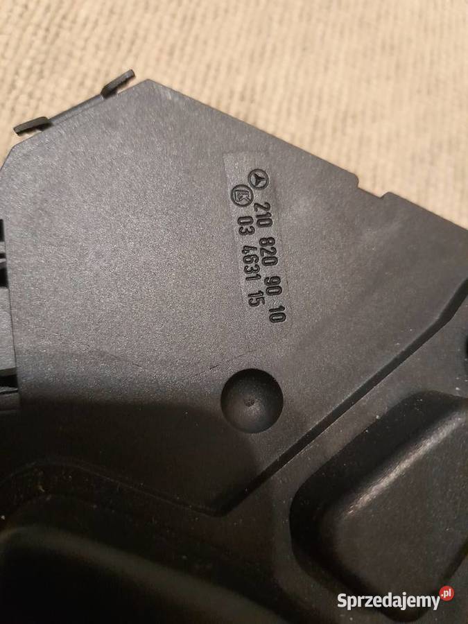 Mercedes W210 sterowanie fotela 2108209010 Gdańsk