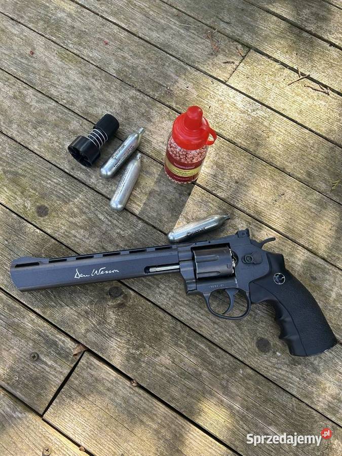 Rewolwer Dan Wesson 8 45mm BB Żytno sprzedam