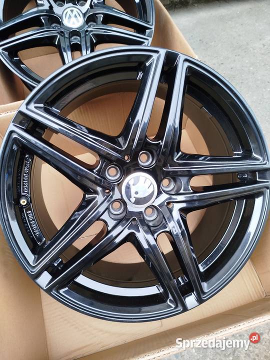 A104 Alufelgi 17 5x112 et36 75J Vw Audi Skoda Bąków