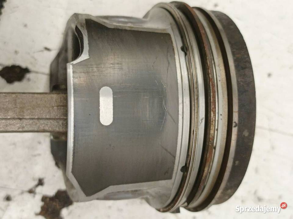 TŁOK KORBOWÓD 82L187 20 D HDI D3 D4 Volvo V40 II sprzedam