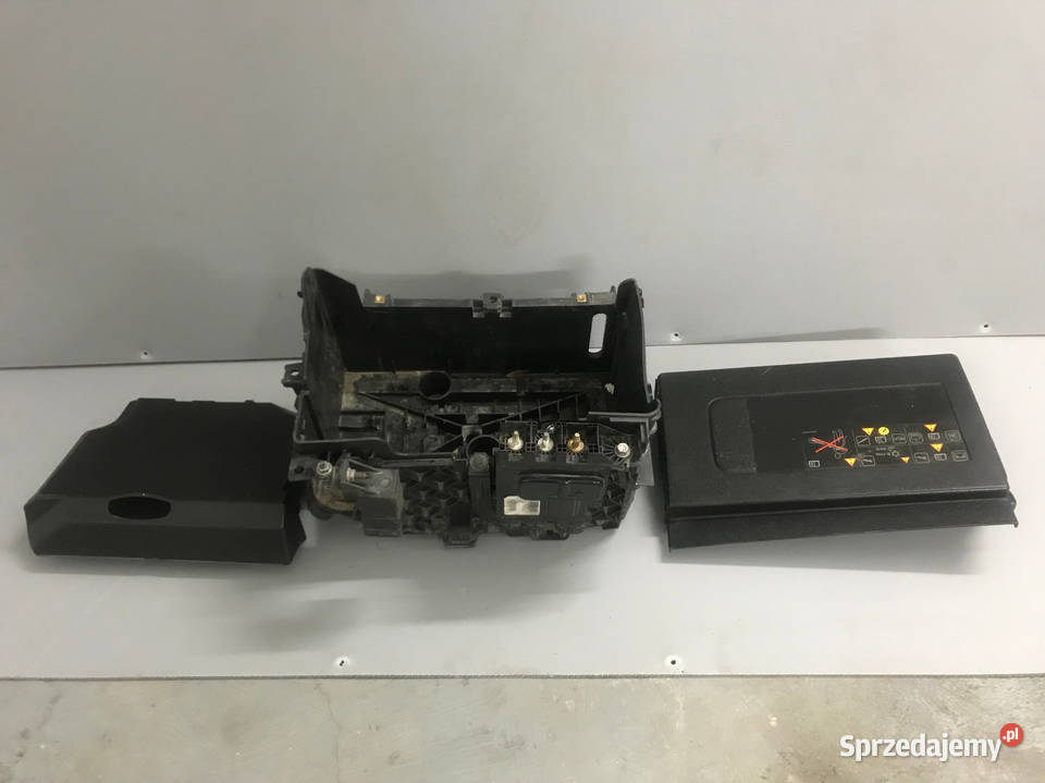 Trafic Vivaro B III IV podstawa obudowa osobowe Barwałd Dolny sprzedam