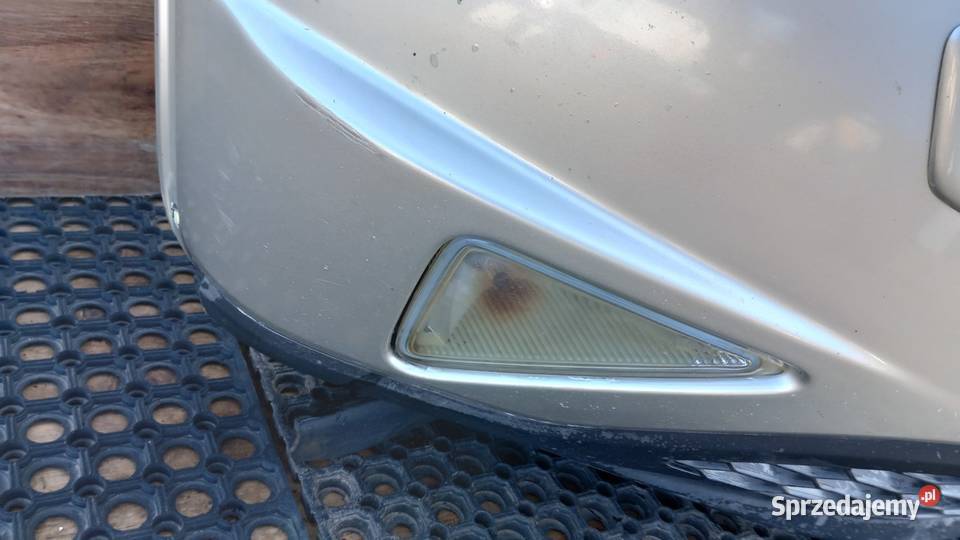 CIVIC VIII ZDERZAK PRZÓD YR559MA HALOGEN SPRYSK Zbierkowo