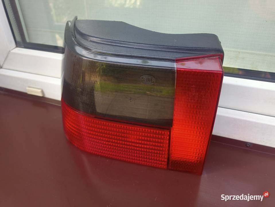 Seat Ibiza 2 II lampa tył tylna lewa wkład Hella lampy tylne łódzkie Sieradz
