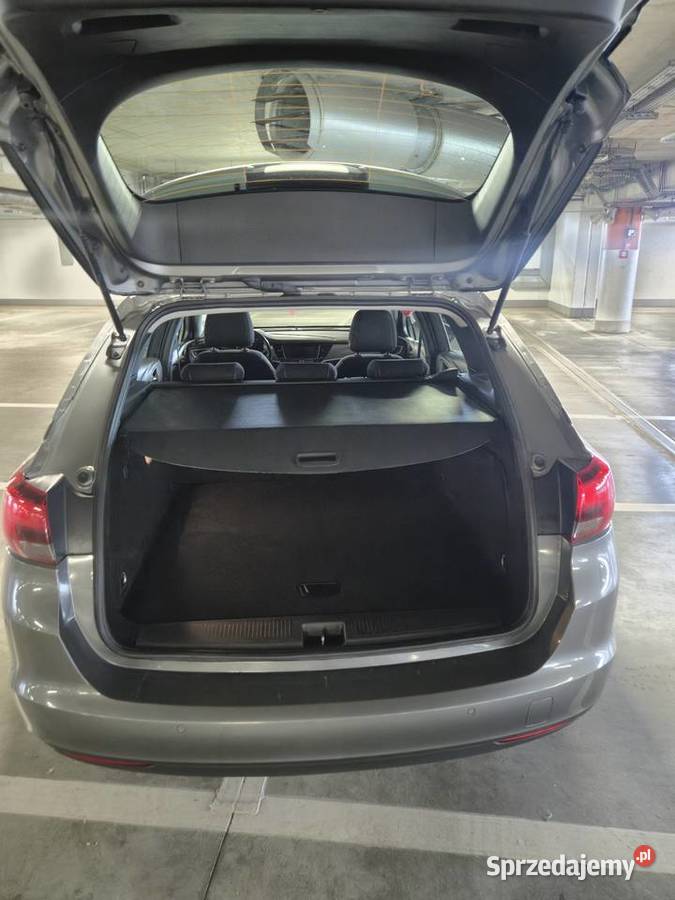 Opel Astra K zadbany 4/5 sprzedam