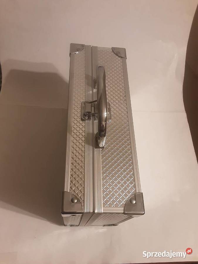 KUFEREK KOSMETYCZNY Kosmetyczki i kuferki Szczecinek