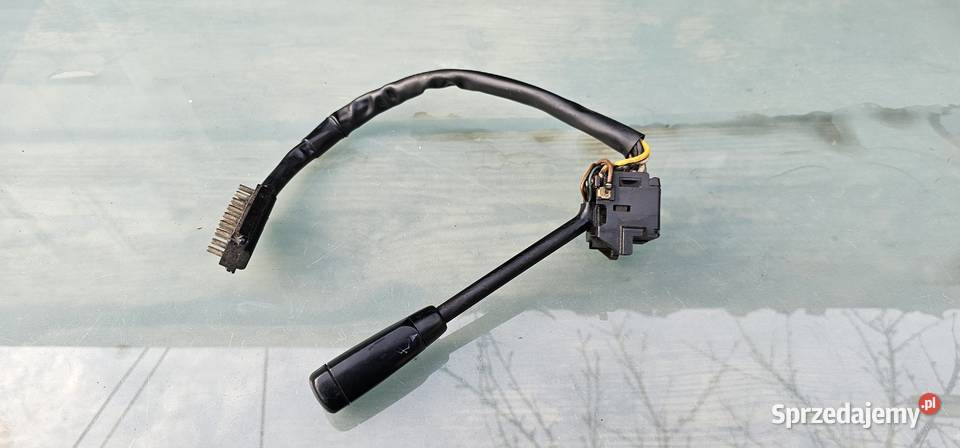 Manetka kierunkowskazów mercedes w123 Zbąszyń