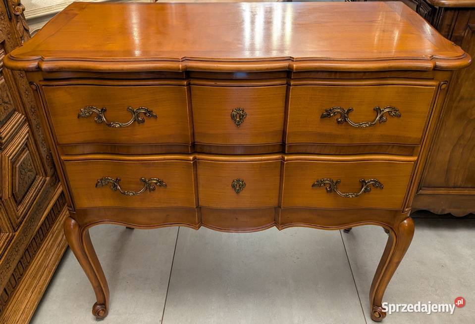 Piękna komoda ludwikowska orzechsklep Dąbrowa