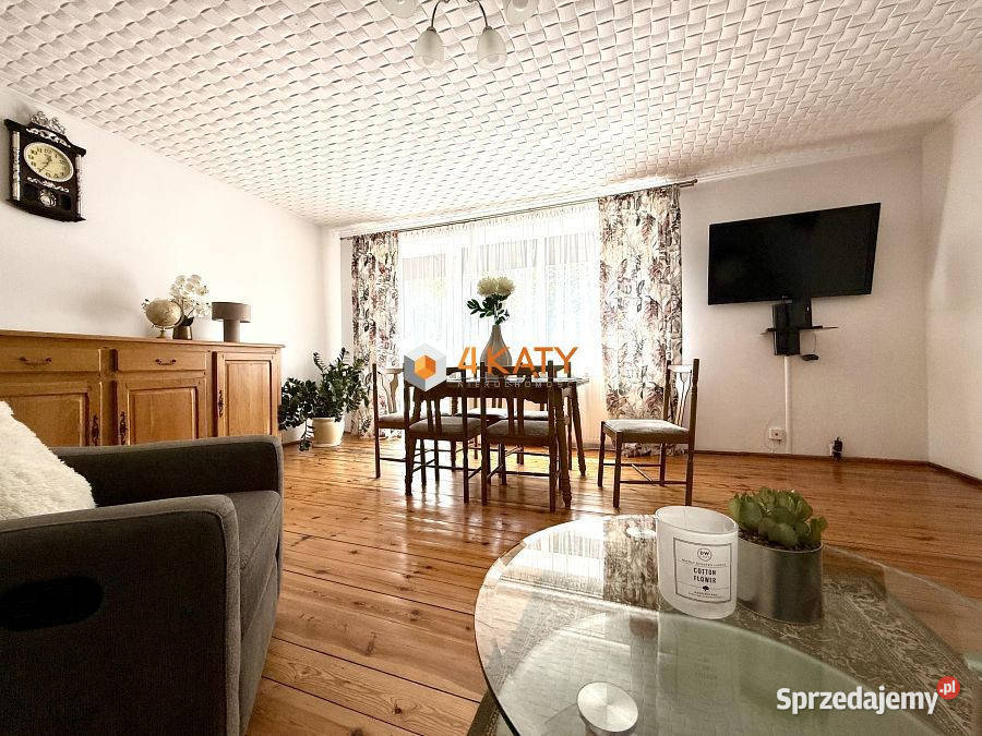 Dom wolnostojący Bobrowice 250m2 921m2