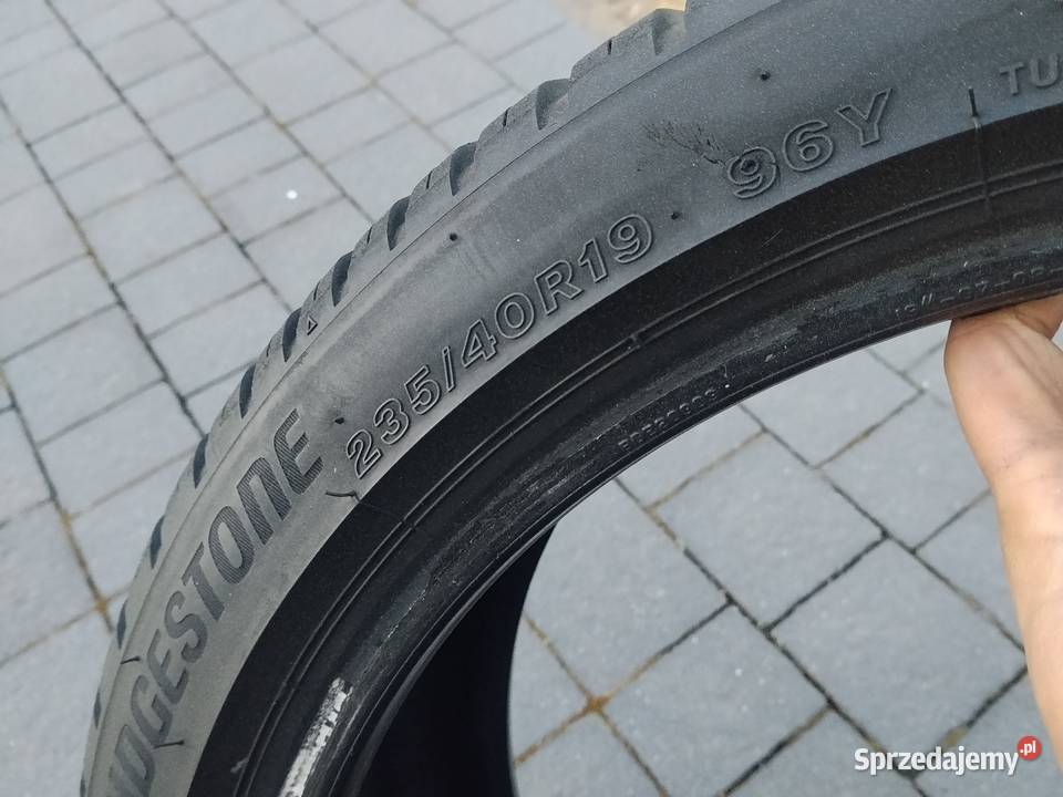 OPONY BRIDGESTONE WEATHER CONTROL 235 40 R 19 Tomaszów Lubelski