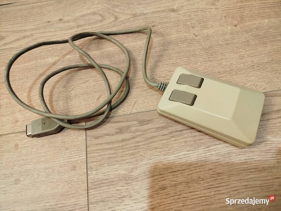 Sprzedam Amigę 5004 joysticki135 dyskietek Słubice